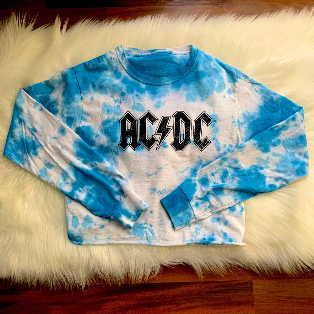 Tie Dyed Crop L/S Tee